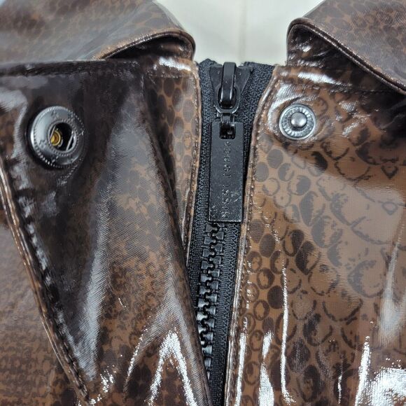 Nikki Jones Rain Jacket Size Large Brown Snakeskin Print Raincoat Shiny Hooded - Picture 9 of 16